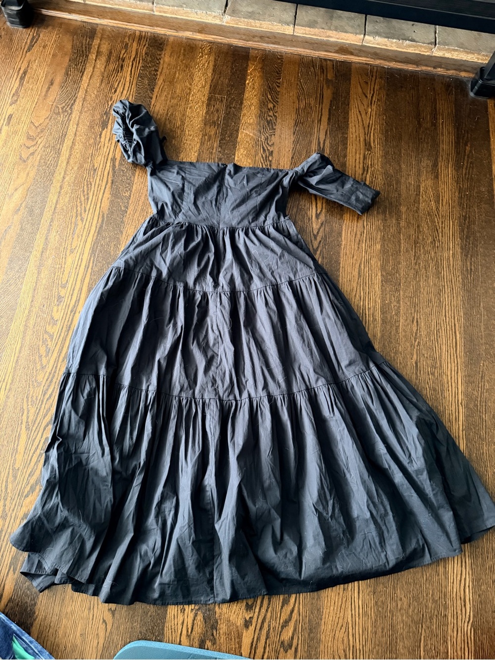 STAUD Elio Black Off-Shoulder midi Dress